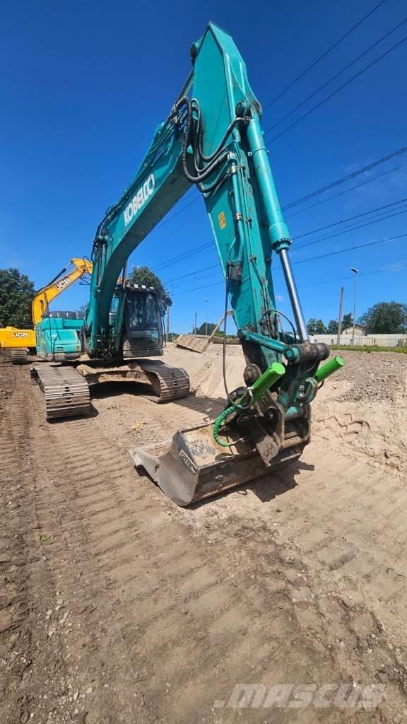 Kobelco SK 210 LC Гусеничні екскаватори