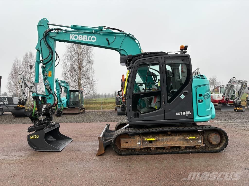 Kobelco SK75SR-7 Середні екскаватори 7т. - 12т.