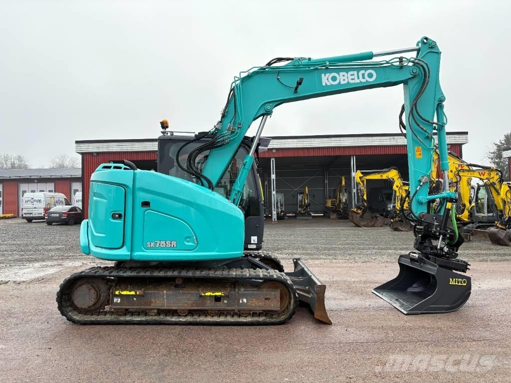 Kobelco SK75SR-7 Середні екскаватори 7т. - 12т.