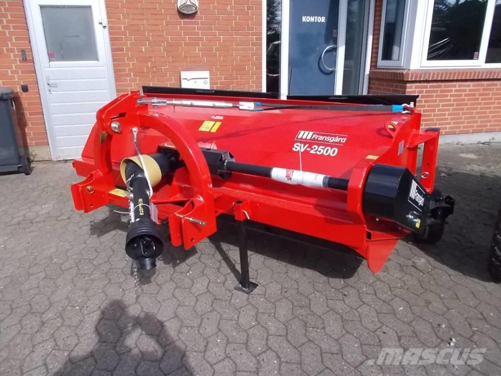 Fransgård SV 2500 Граблі і сінозворушувачі