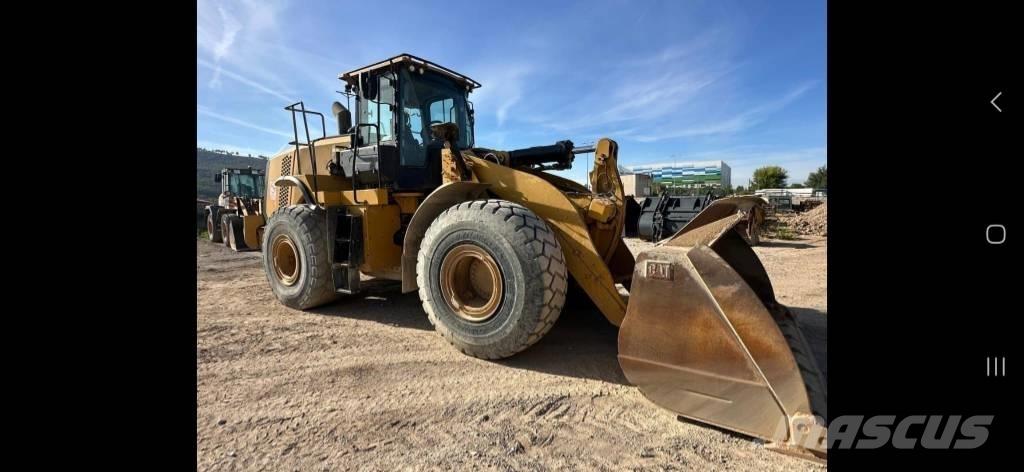 CAT 966 M Фронтальні навантажувачі