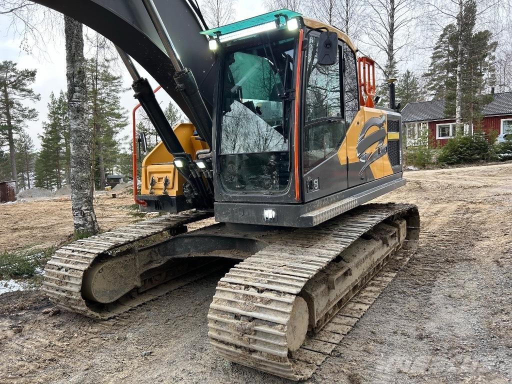 Volvo EC 220 EL Гусеничні екскаватори