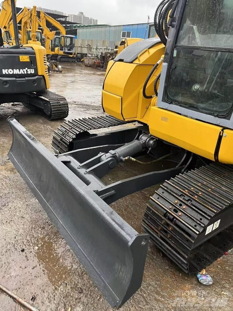 Komatsu PC 78 US Гусеничні екскаватори