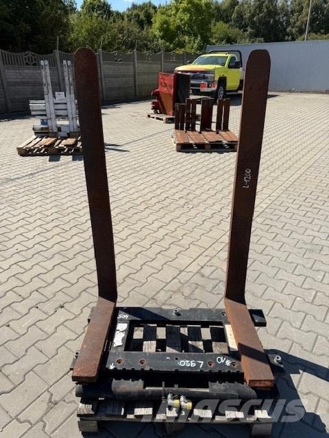 Volvo USED FORKS Вили