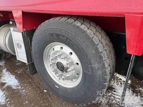 Kenworth T880 Самоскиди
