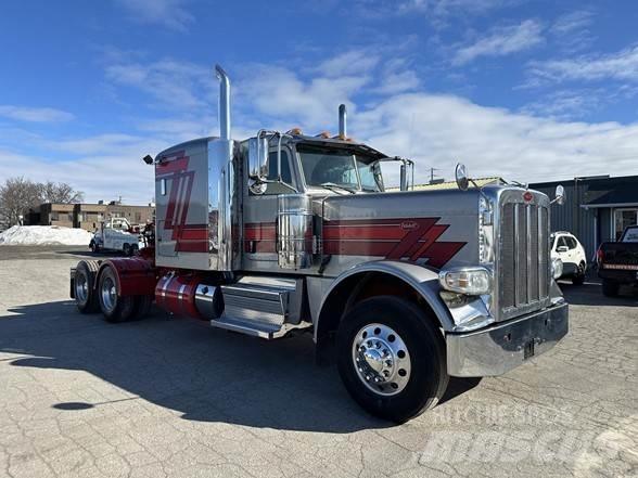 Peterbilt 389 Тягачі