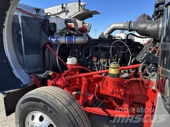 Peterbilt 389 Тягачі