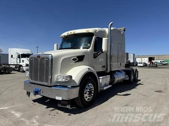 Peterbilt 567 Тягачі