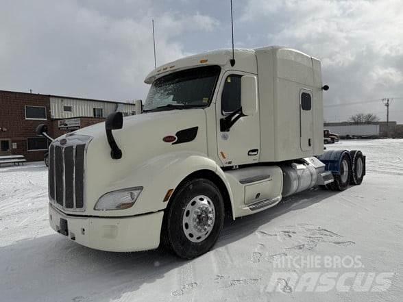 Peterbilt 579 Тягачі