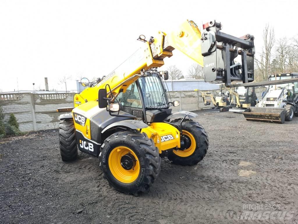 JCB 535-95 Agri Телескопічні навантажувачі