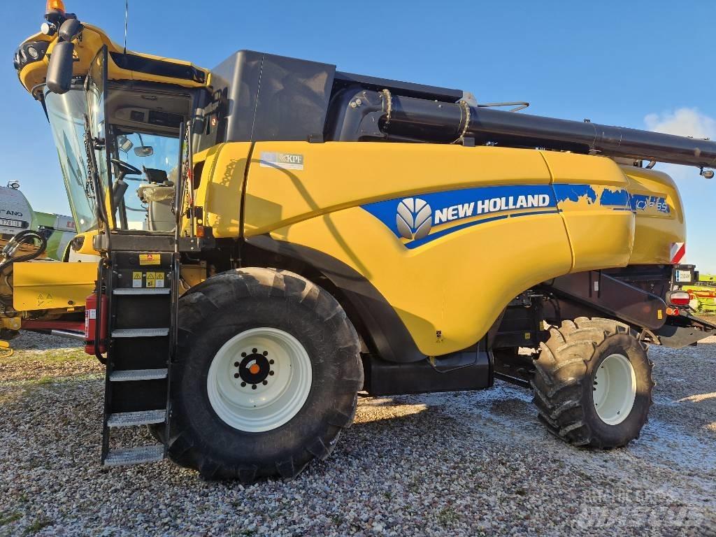 New Holland CX 8.85 Зернозбиральні комбайни