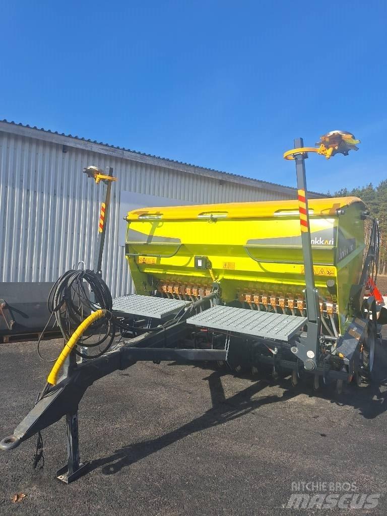 Junkkari S300 Plus Комбіновані сівалки
