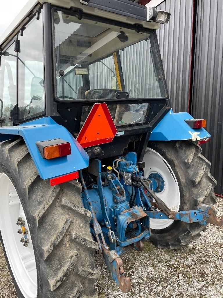 Ford 4830 Трактори