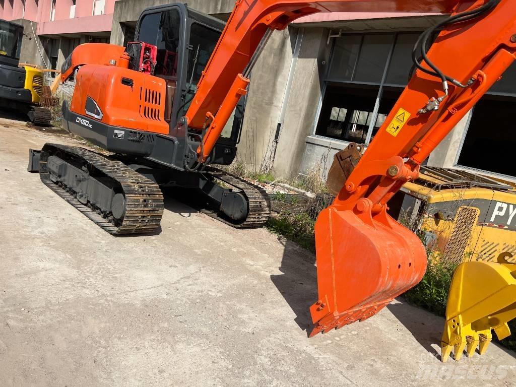 Doosan DX60 Міні-екскаватори < 7т