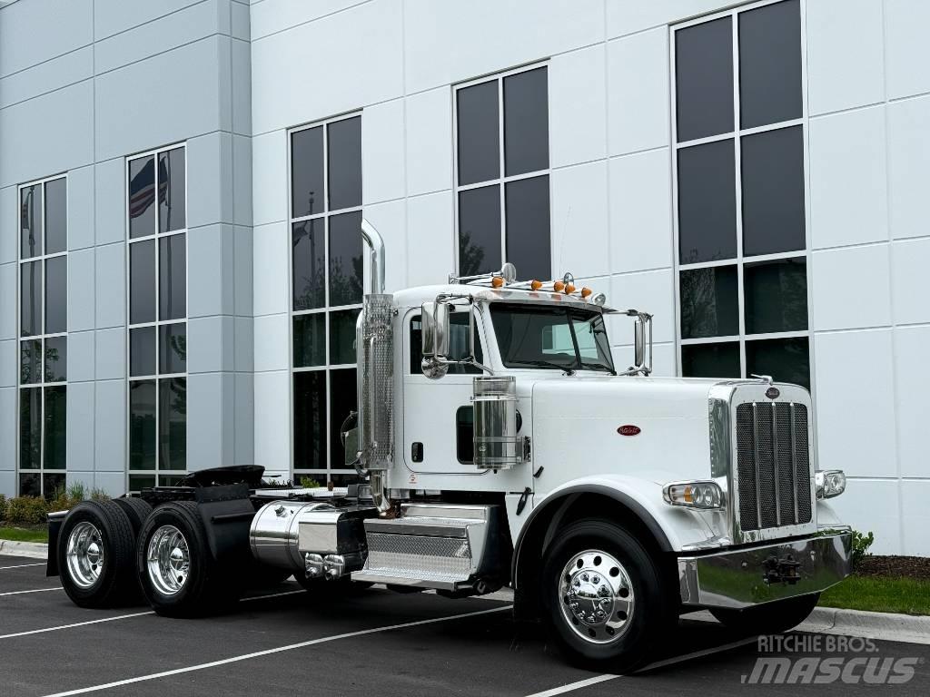 Peterbilt 389 Тягачі