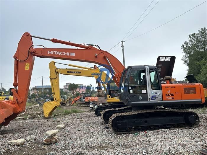 Hitachi ZX 240G Гусеничні екскаватори