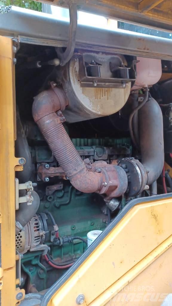 Volvo L 60 F Фронтальні навантажувачі