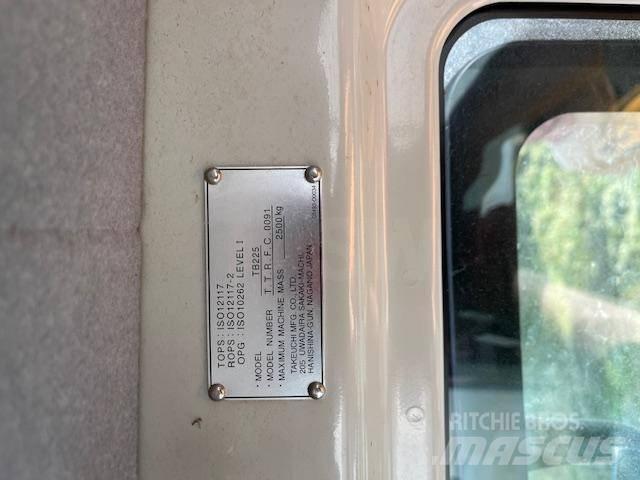 Takeuchi TB 225 Міні-екскаватори < 7т