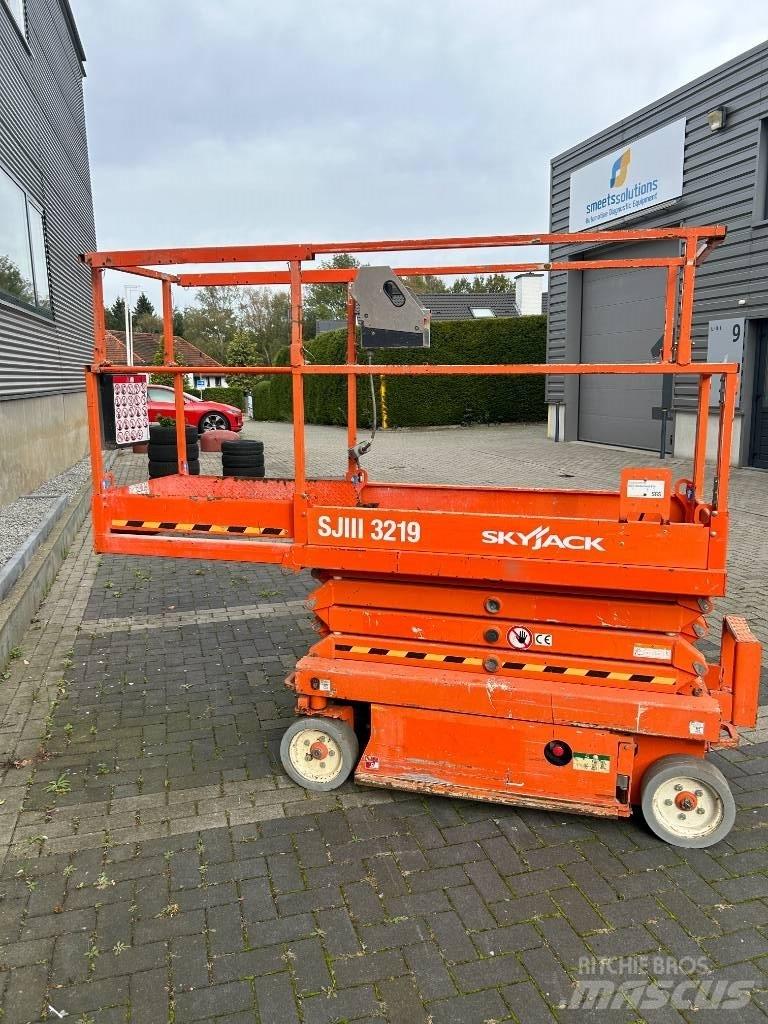 SkyJack SJ III 3219 Підйомники-ножиці