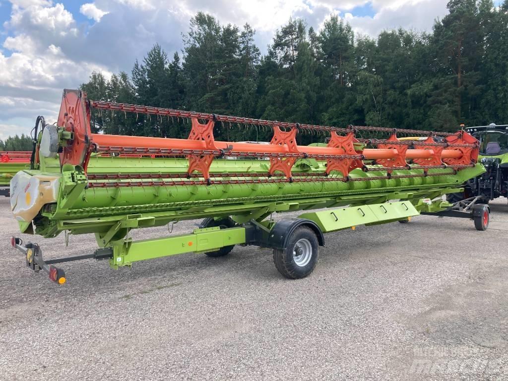 CLAAS Lexion 770 TT Зернозбиральні комбайни