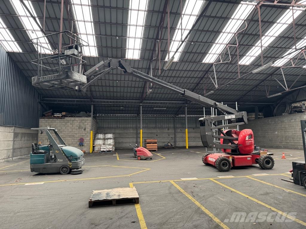 Manitou 170AETJL Колінчаті підйомники