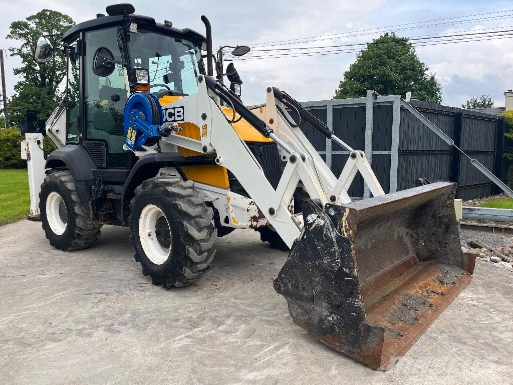 JCB 3CX Compact Екскаватори-навантажувачі