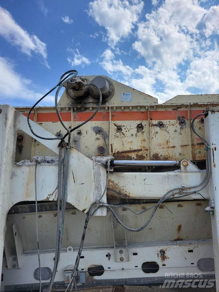 Metso LT 300 GPB Мобільні дробарки