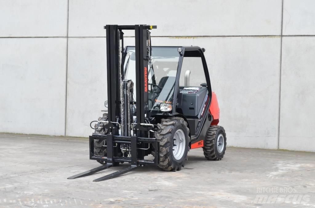Manitou MC 25-4 Дизельні навантажувачі