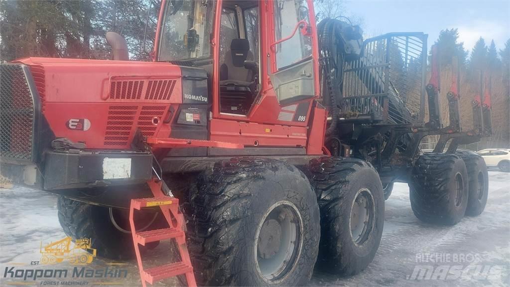 Komatsu 895 Форвардери