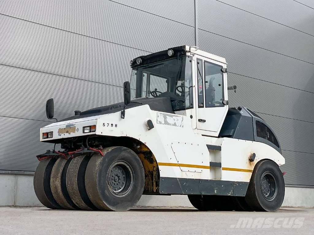 Bomag BW 24 RH Пневматичні катки