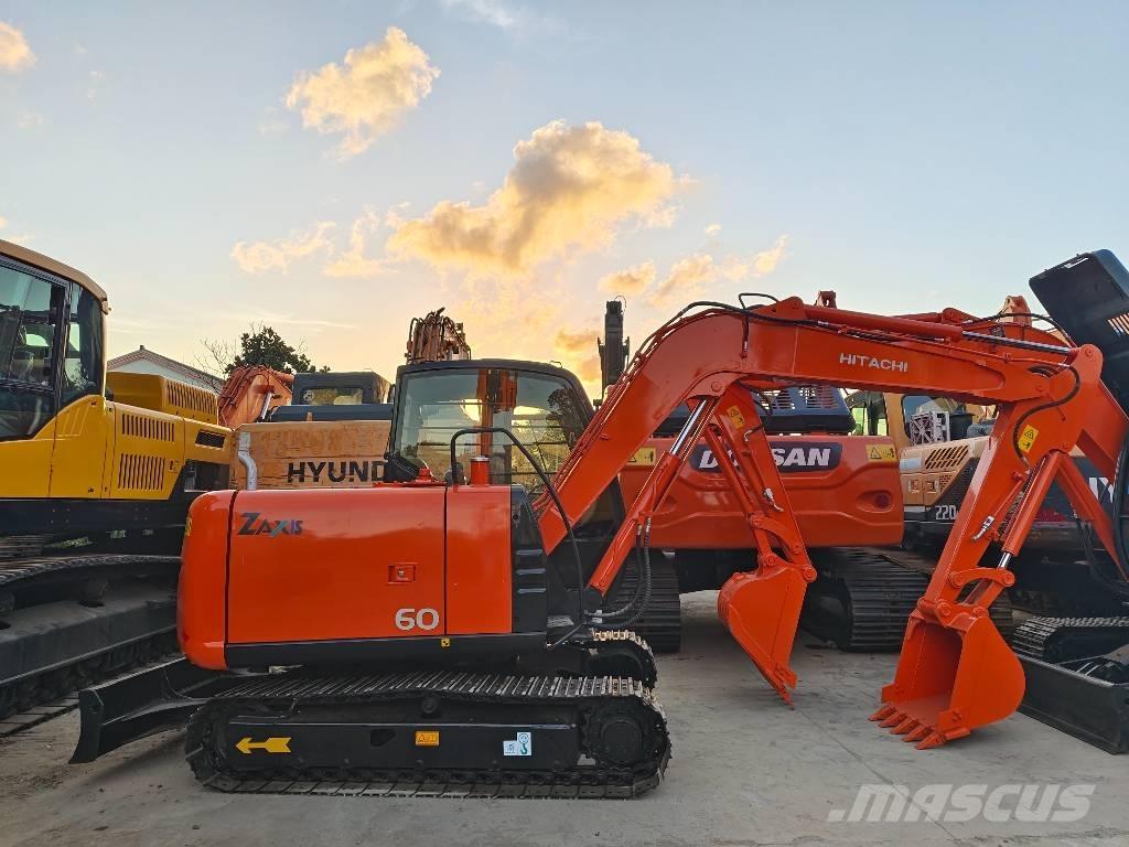 Hitachi ZX 60 Міні-екскаватори < 7т