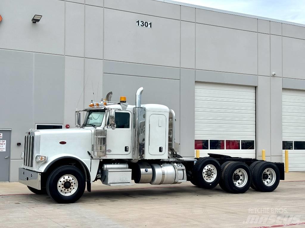 Peterbilt 389 Тягачі