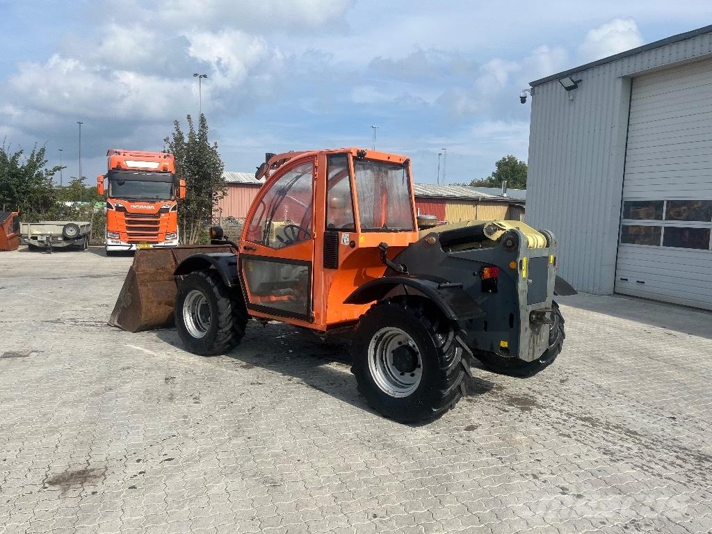 JLG 307 Телескопічний навантажувач