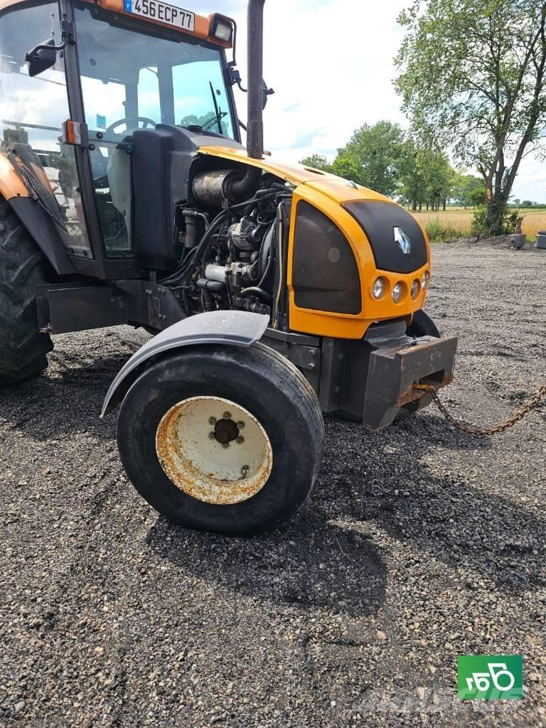 Renault ERGOS Parts Трактори