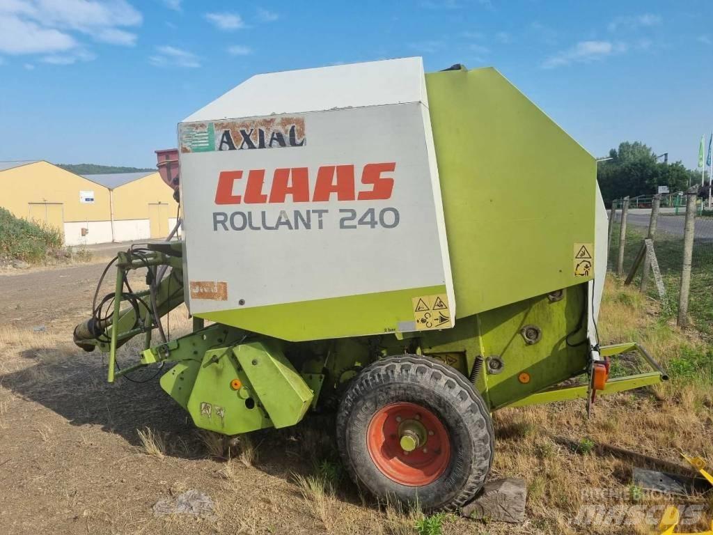 CLAAS Rollant 240 Рулонні прес-підбирачі