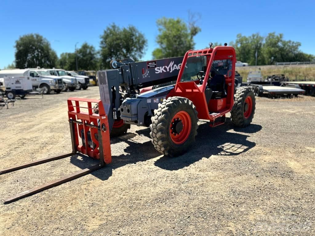 SkyJack SJ 843 Телескопічні навантажувачі