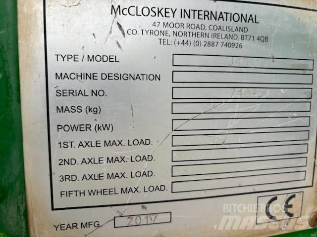 McCloskey J40 - V2 Мобільні дробарки