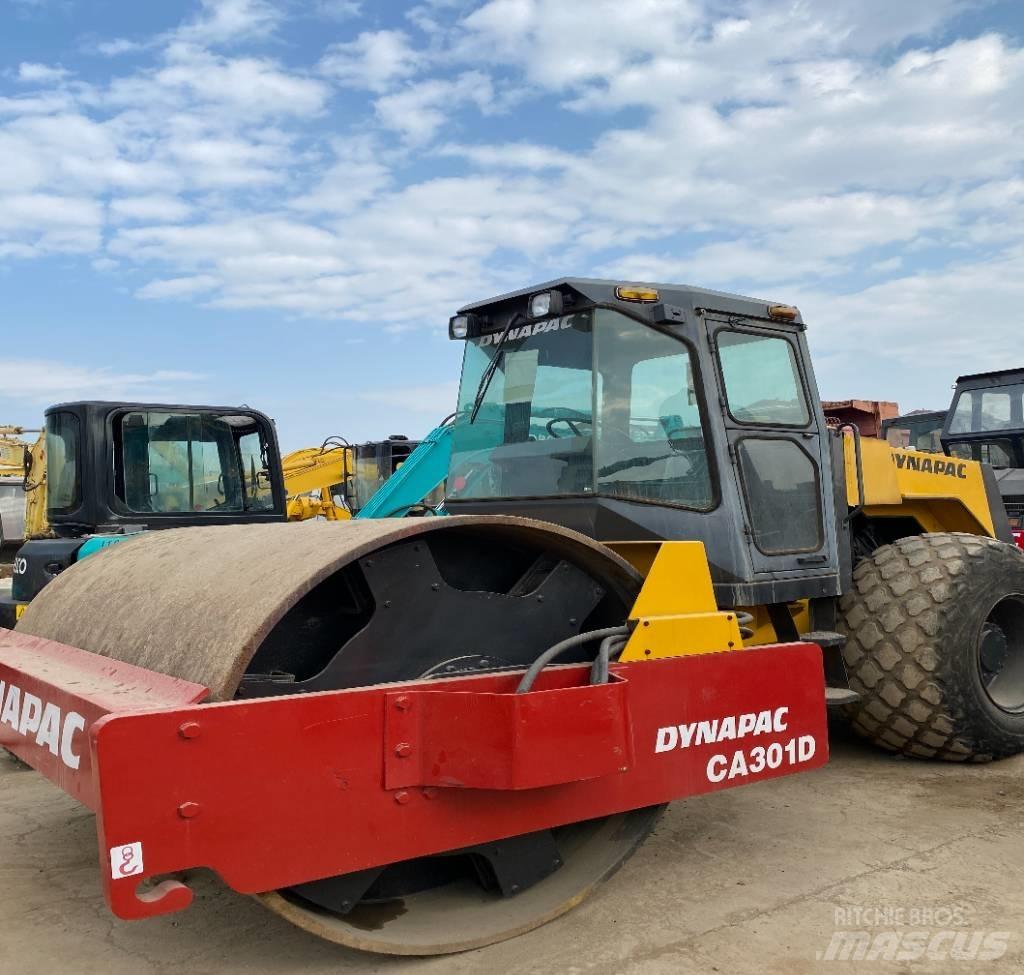 Dynapac CA 301 D Грунтові котки