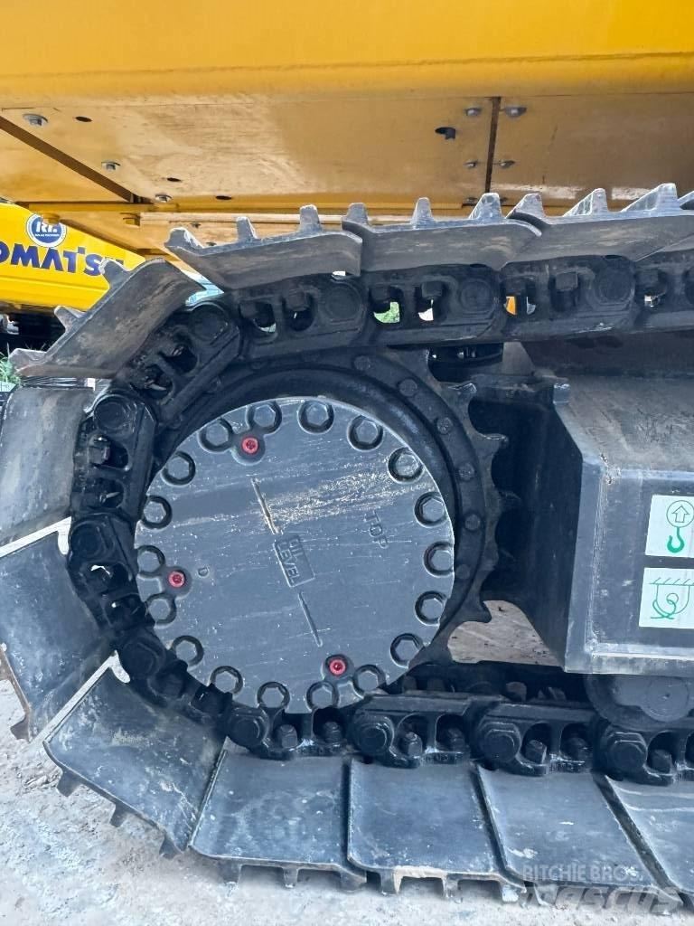 Komatsu PC 200-8 Гусеничні екскаватори