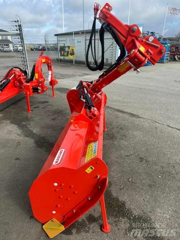 Maschio Giraffa XL Газонні і лукові косилки