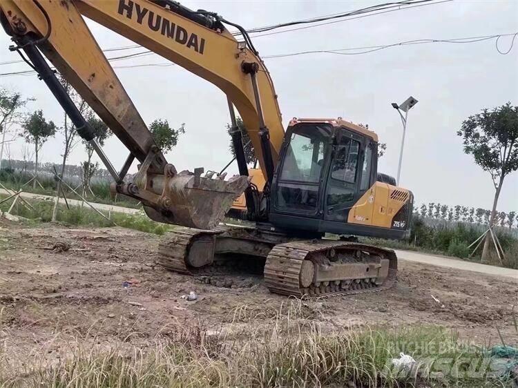 Hyundai R225LVS Колісні екскаватори