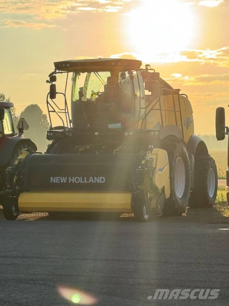 New Holland FR 550 Кормозбиральні комбайни