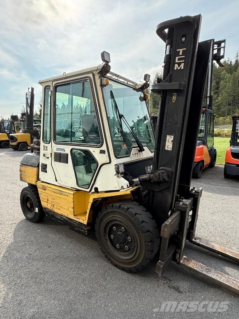 TCM FD40Z7 Дизельні навантажувачі