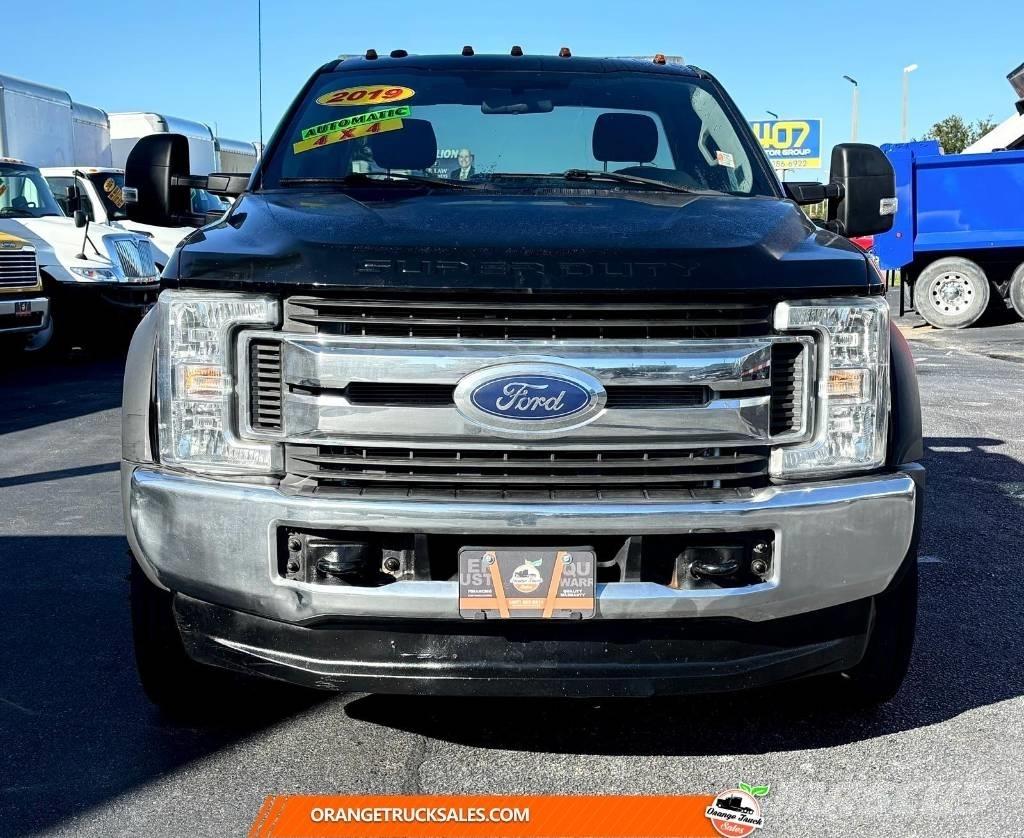 Ford 2019 FORD F-550 Евакуатори
