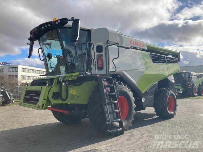 CLAAS LEXION 7500 Зернозбиральні комбайни