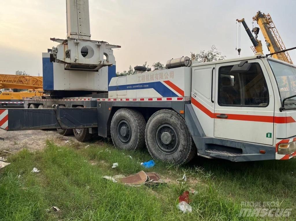 Zoomlion QY220V автокрани