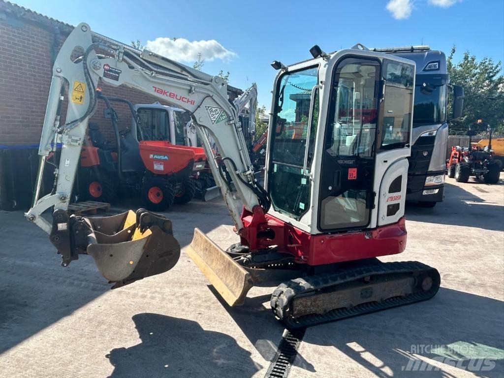 Takeuchi TB 325 R Міні-екскаватори < 7т