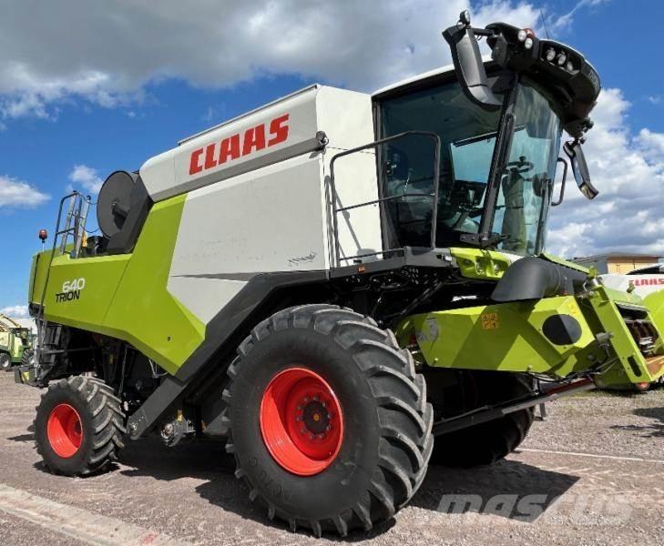 CLAAS TRION 640 Зернозбиральні комбайни
