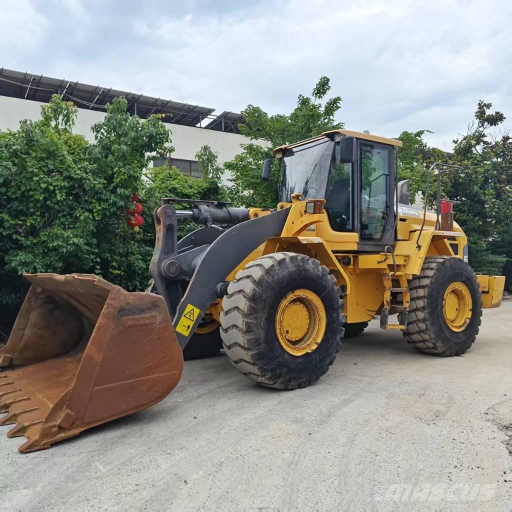 Volvo L 105 Фронтальні навантажувачі
