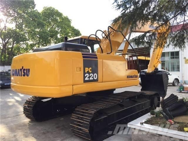 Komatsu pc220-7 Гусеничні екскаватори